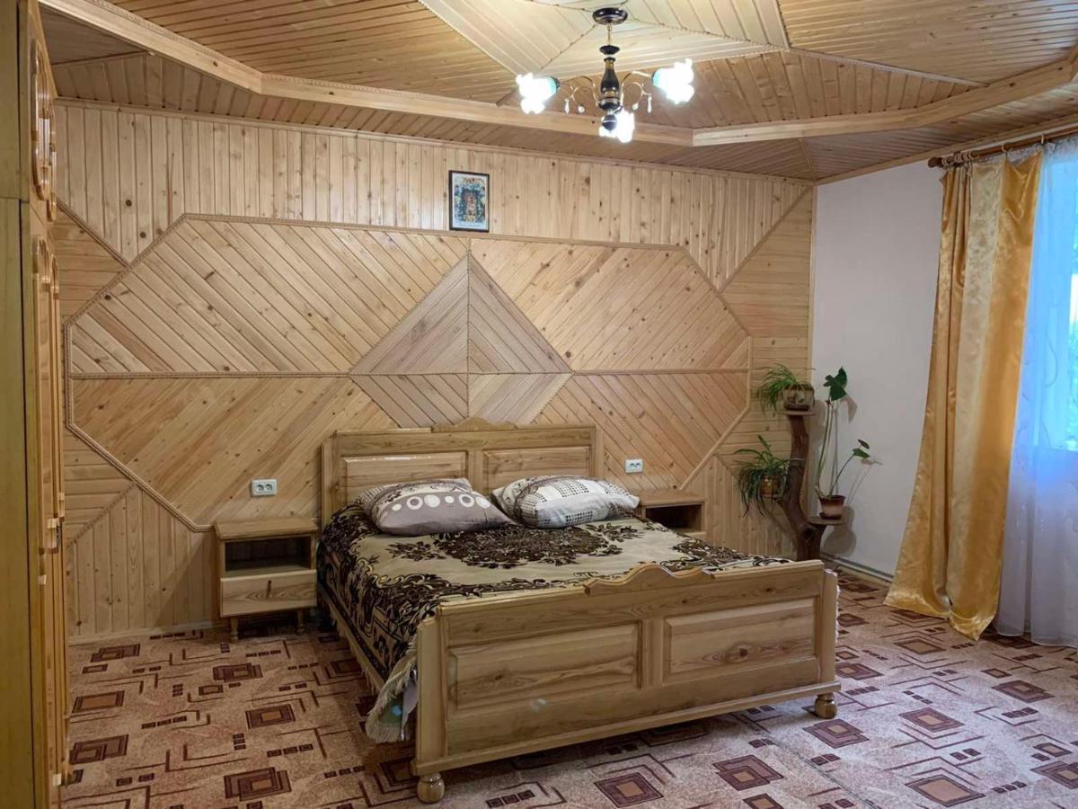 Приватна Садиба Яблуневий Сад 1 Yaremche Exterior photo