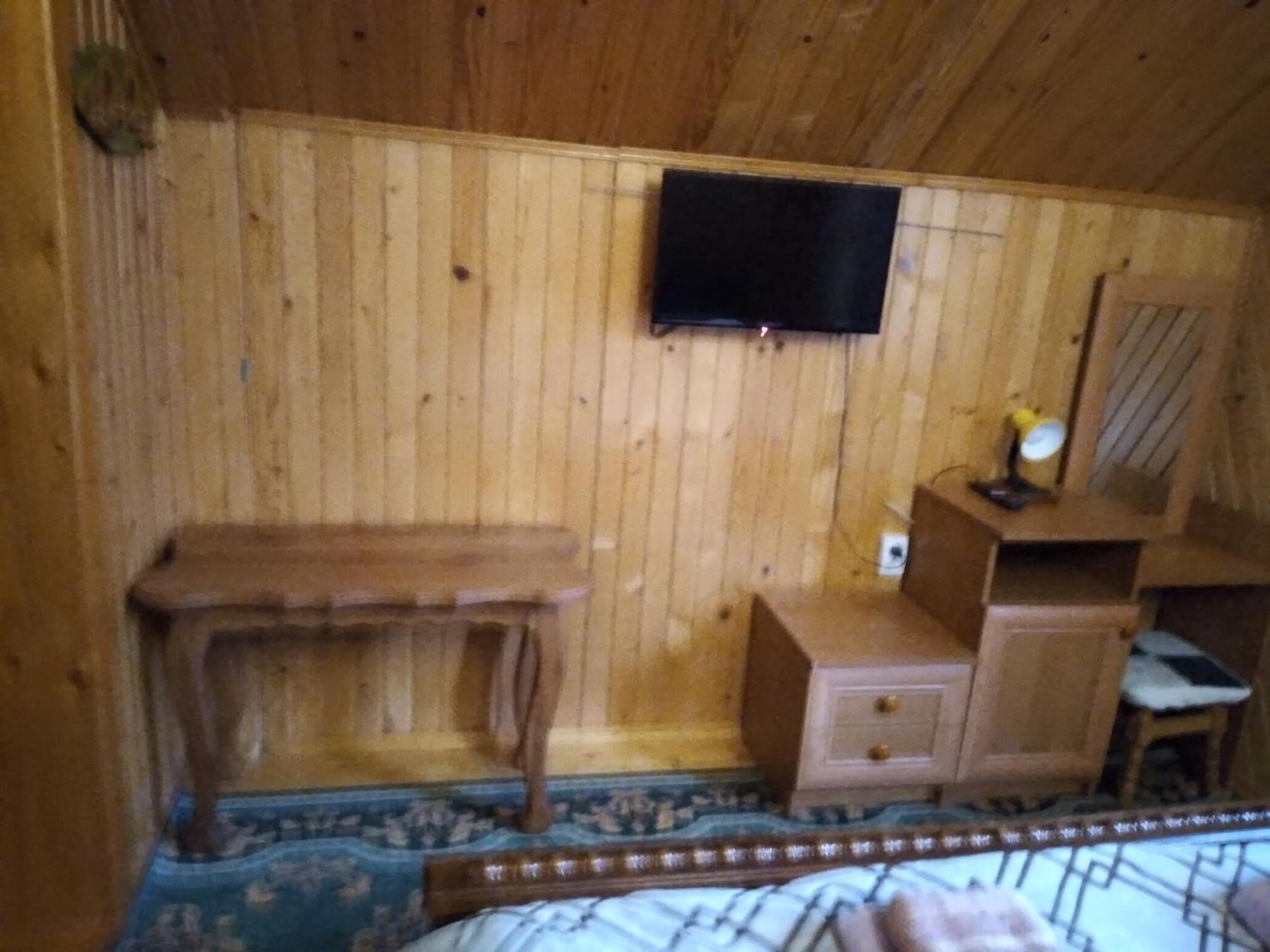 Приватна Садиба Яблуневий Сад 1 Yaremche Exterior photo